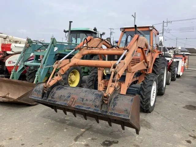 Tractor