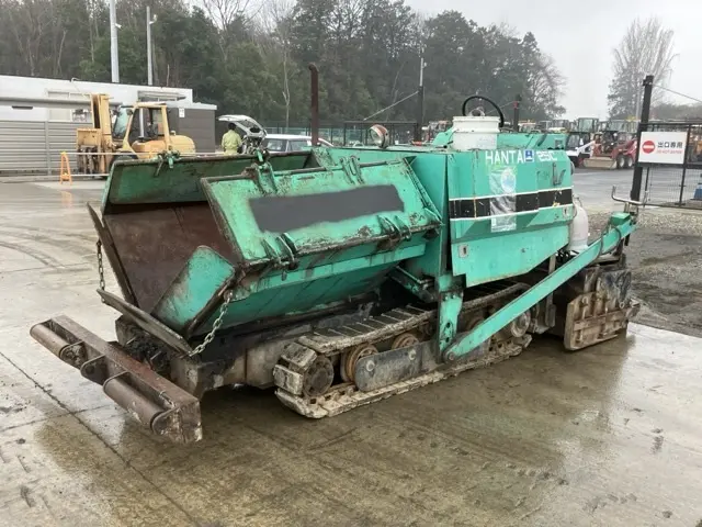 Asphalt finisher