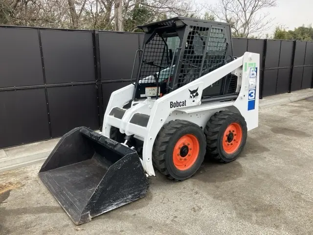 SKID STEER LOADER