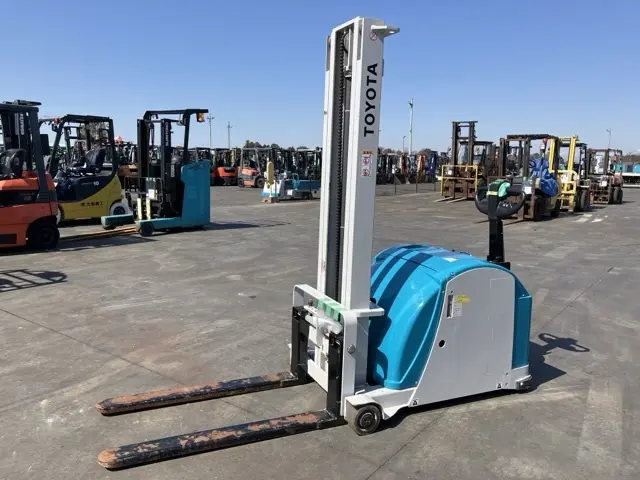 Battery Forklift