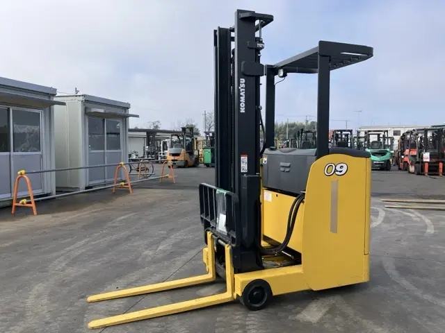 Reach Forklift