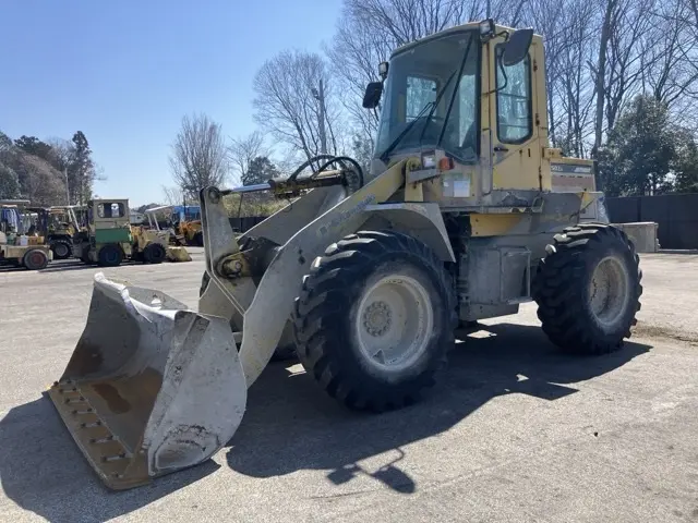 WHEEL LOADER