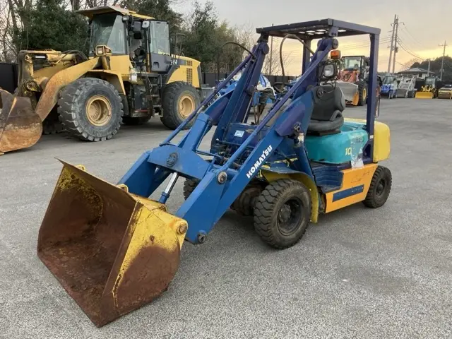 SHOVEL LOADER