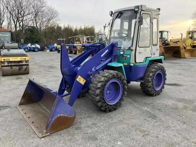 MINI WHEEL LOADER