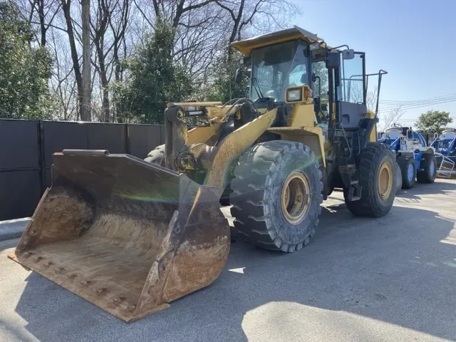 WHEEL LOADER