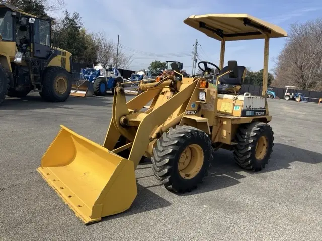 MINI WHEEL LOADER