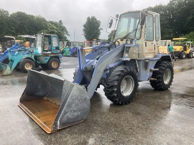 WHEEL LOADER