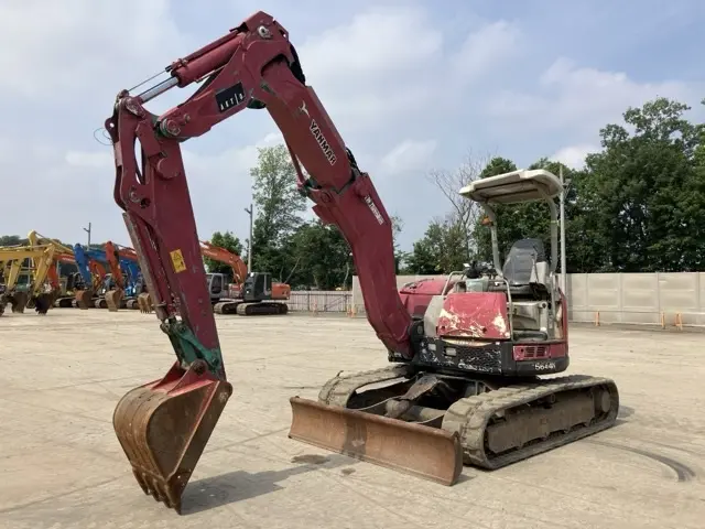 MINI EXCAVATOR