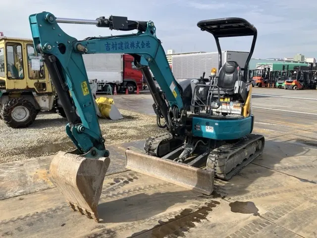 MINI EXCAVATOR