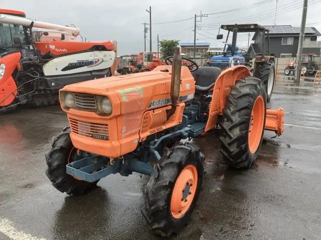 Tractor