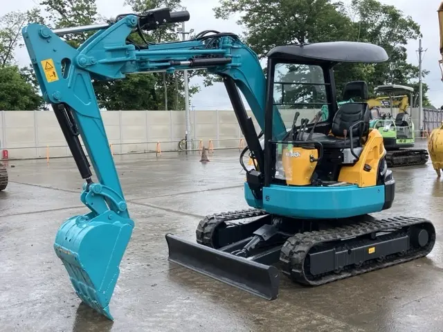 MINI EXCAVATOR