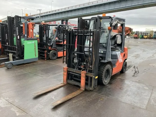 Forklift