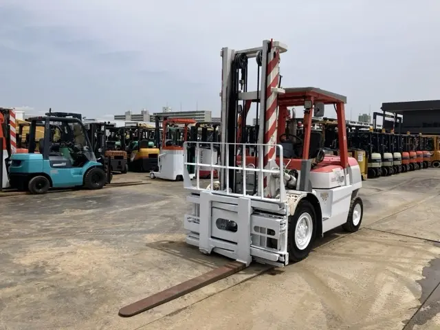 Forklift
