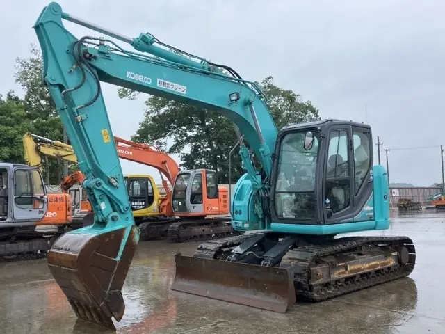 EXCAVATOR