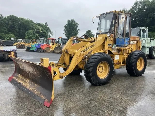 WHEEL LOADER