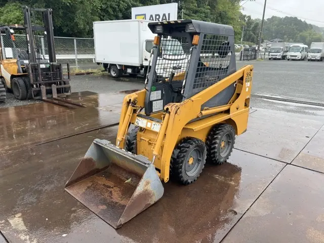 SKID STEER LOADER