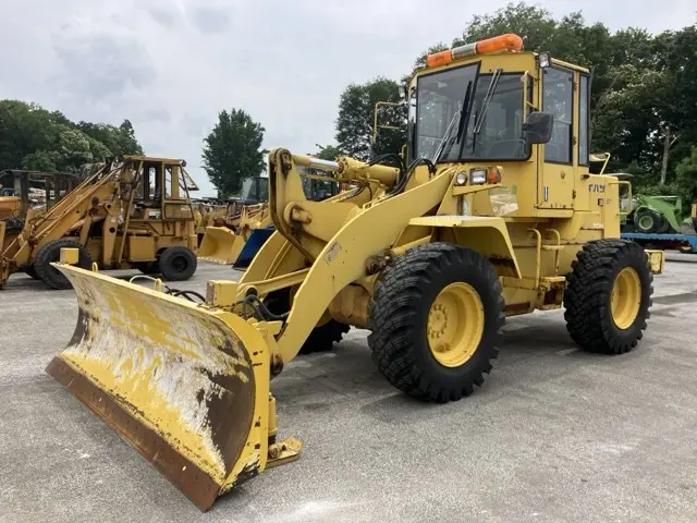 WHEEL LOADER
