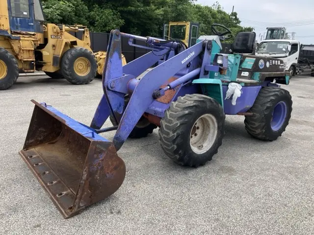 MINI WHEEL LOADER
