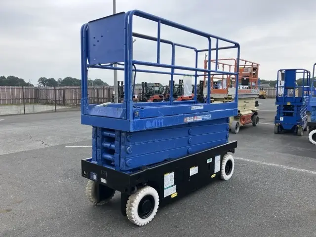 AERIAL WORK PLATFORM
