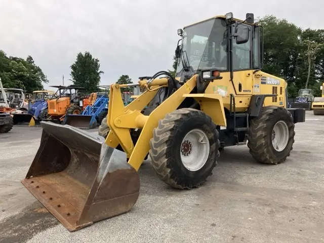 WHEEL LOADER