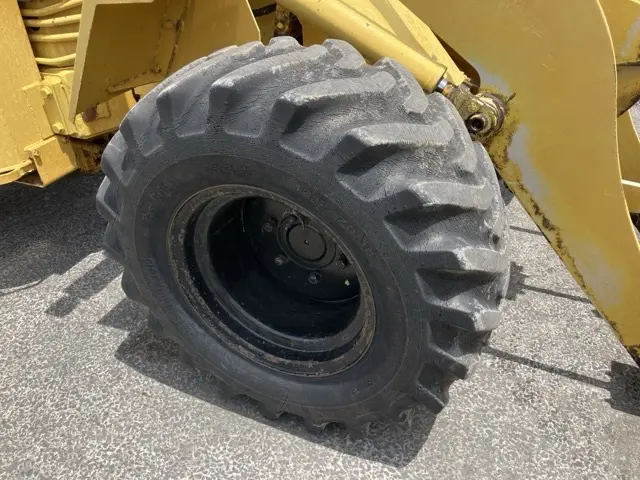 Xúc lật mini No.119 - 10