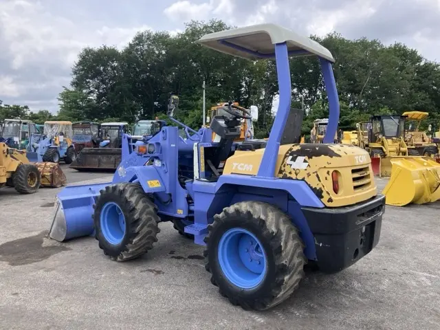Xúc lật mini No.127 - 3