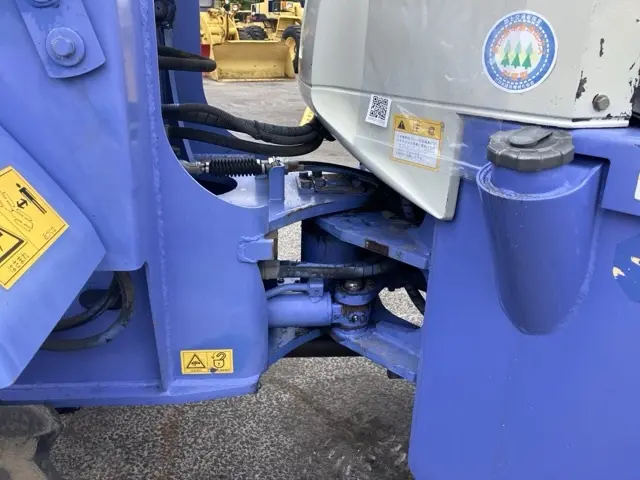 Xúc lật mini No.127 - 7