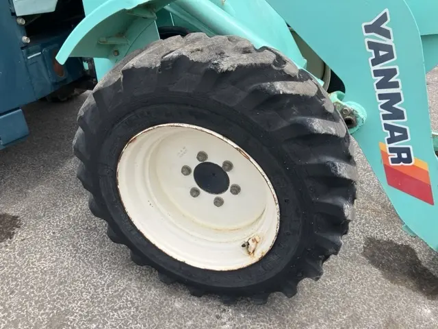 Xúc lật mini No.181 - 11