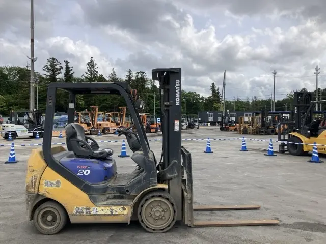 Xe nâng No.2025 - 14