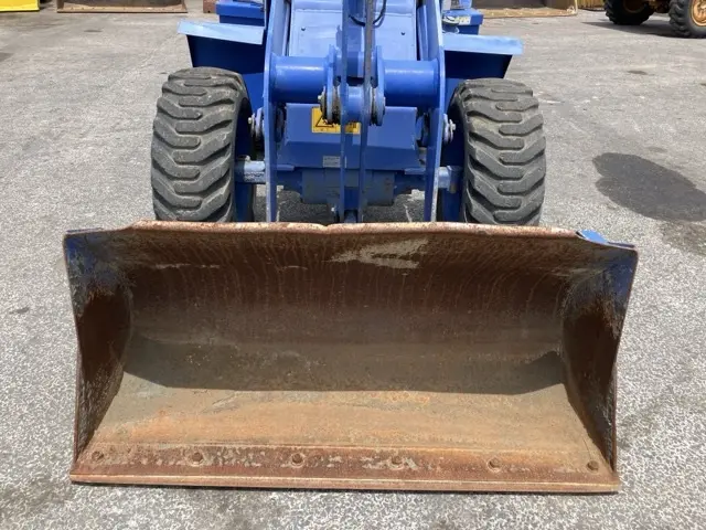 Xúc lật mini No.214 - 13