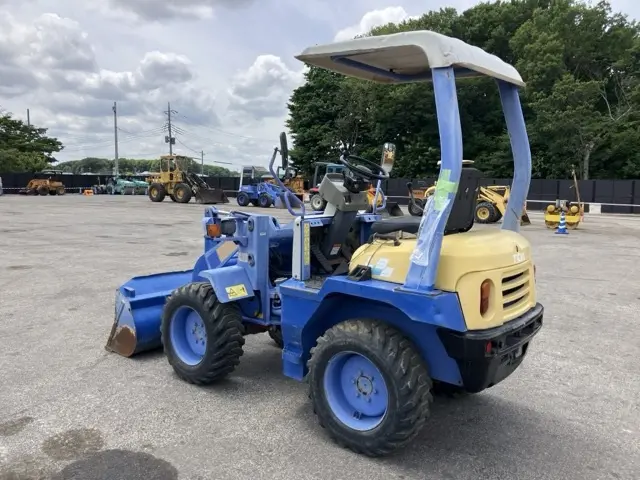 Xúc lật mini No.214 - 3