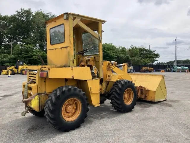 Xúc lật mini No.221 - 2