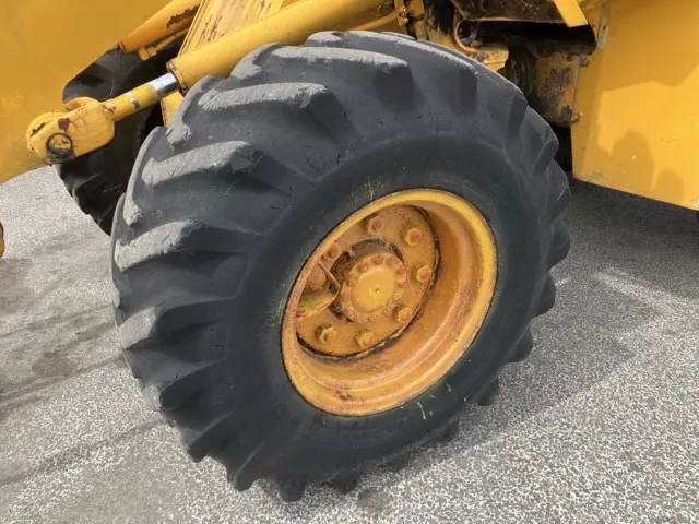 Xúc lật mini No.221 - 8