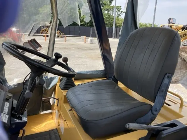 Xúc lật mini No.235 - 15