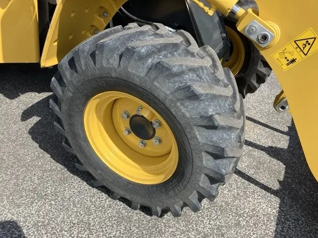 Xúc lật mini No.236 - 10