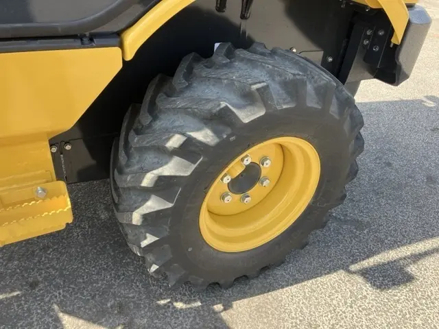 Xúc lật mini No.236 - 9