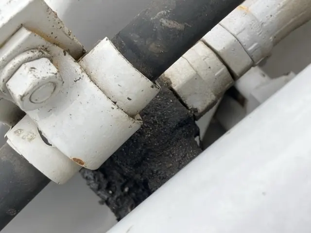 Xúc lật mini No.240 - 17
