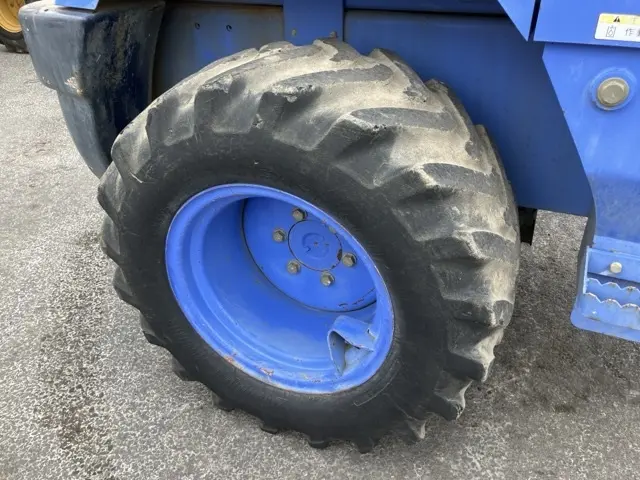 Xúc lật mini No.241 - 11