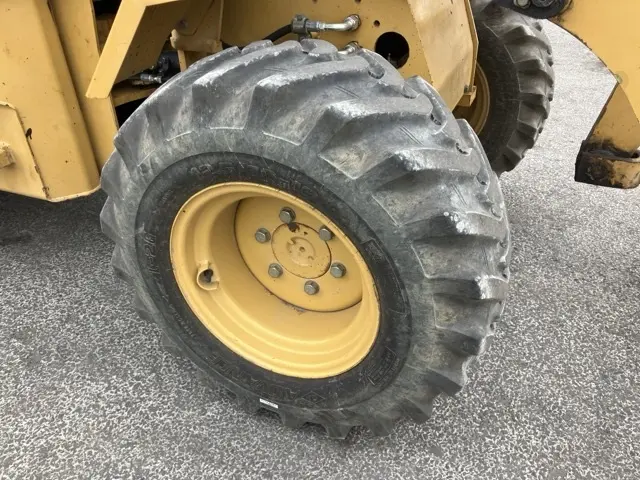 Xúc lật mini No.257 - 10