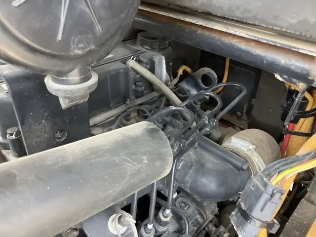 Xúc lật mini No.257 - 14