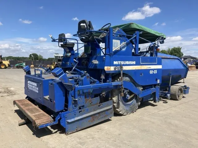Máy rải nhựa No.291 - 2