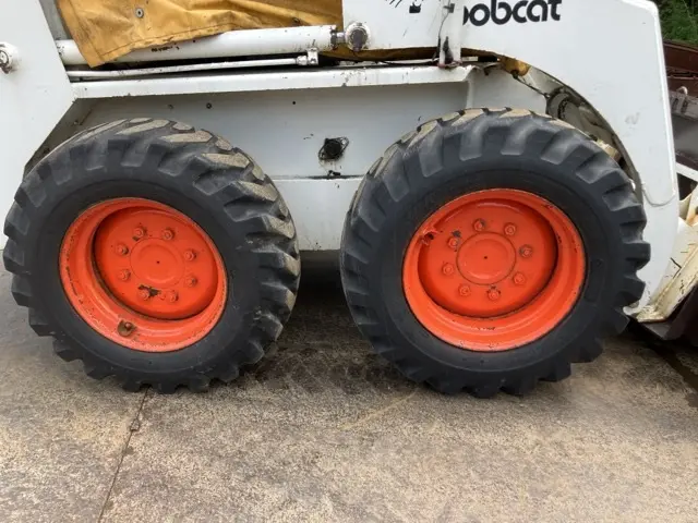 Xúc lật mini No.30003 - 8