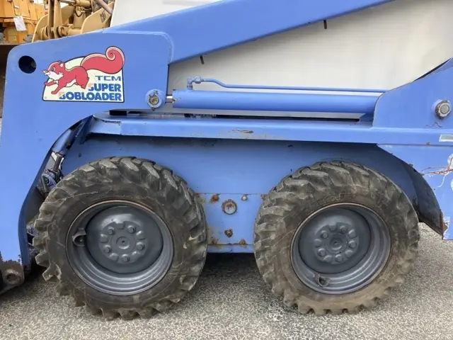 Xúc lật mini No.318 - 7