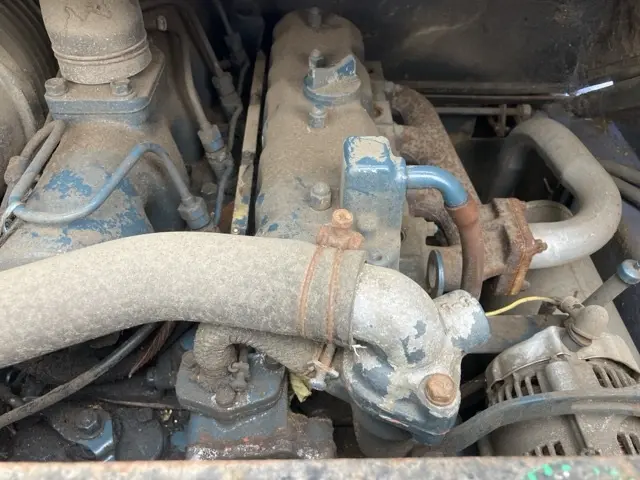 Xúc lật mini No.323 - 10