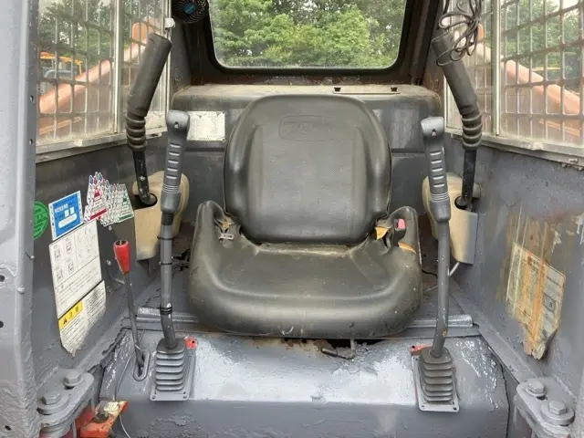 Xúc lật mini No.354 - 11