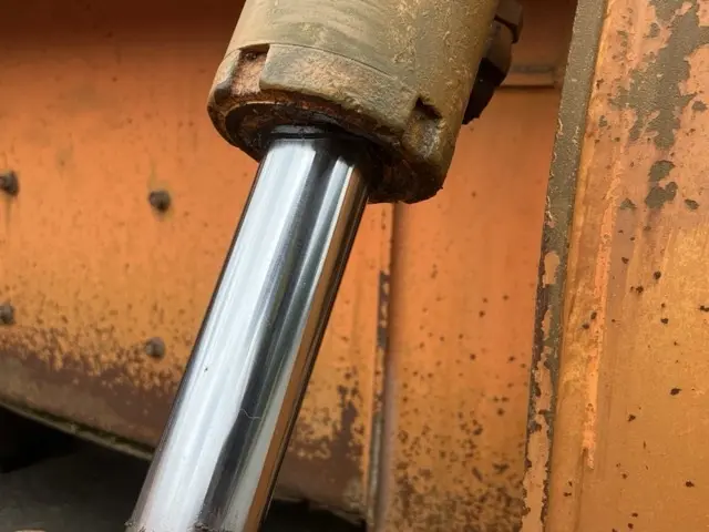 Xúc lật mini No.354 - 13