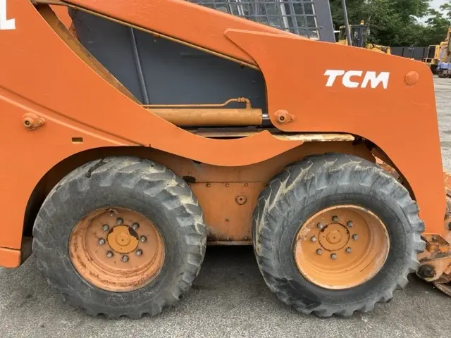 Xúc lật mini No.354 - 8