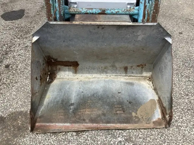 Xúc lật mini No.355 - 9
