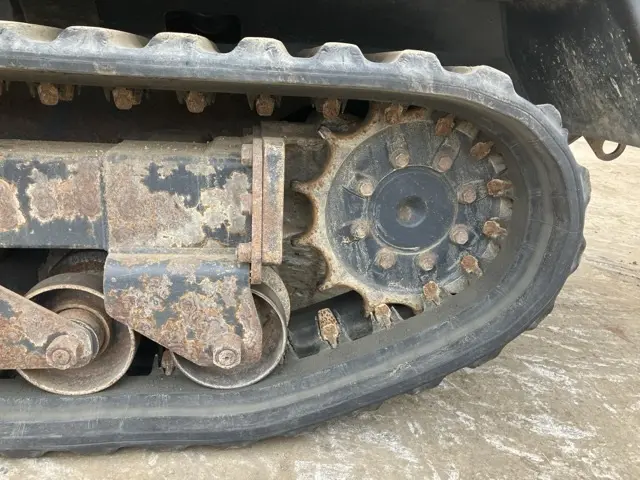 Xe ben xích No.357 - 11