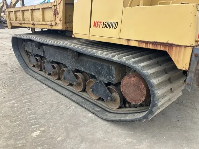 Xe ben xích No.377 - 10